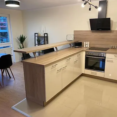 Апартаменты Stilvolles 60qm Zentrumsnahe 2r *